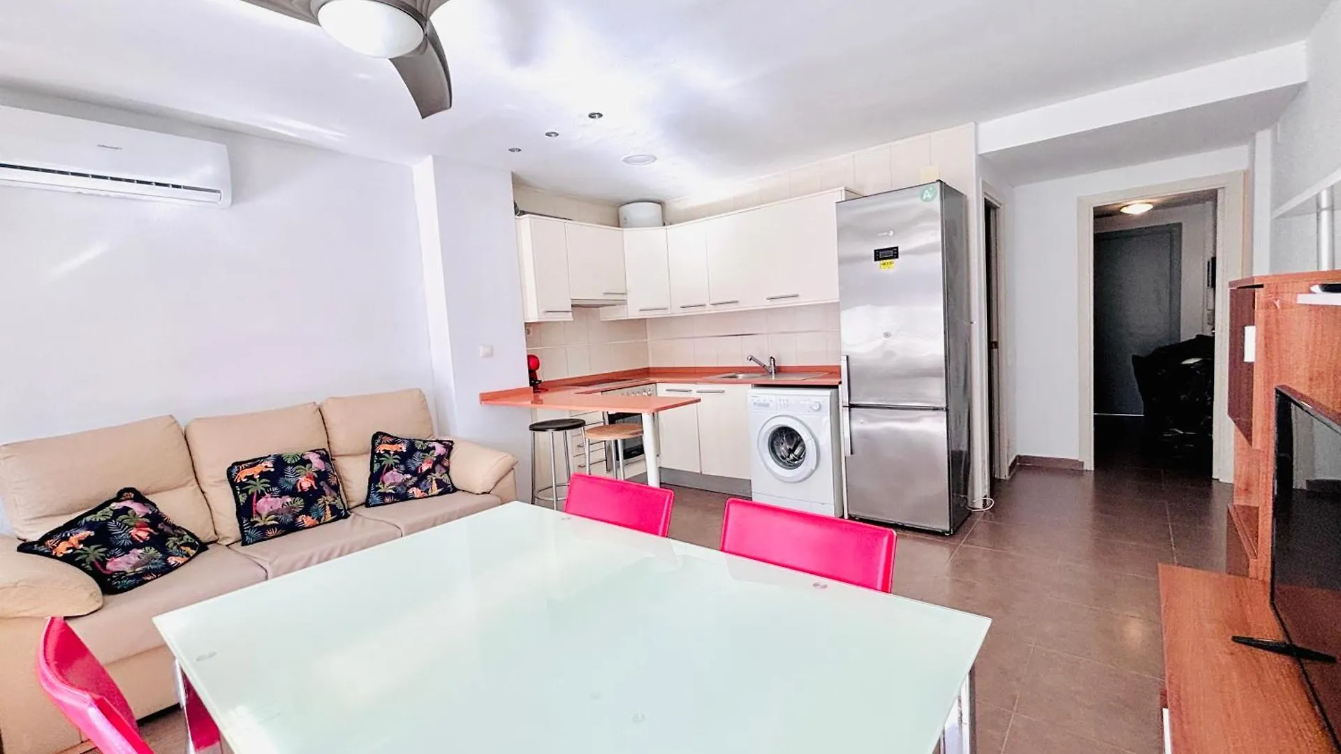 Argenta Apartment Salou 0*,